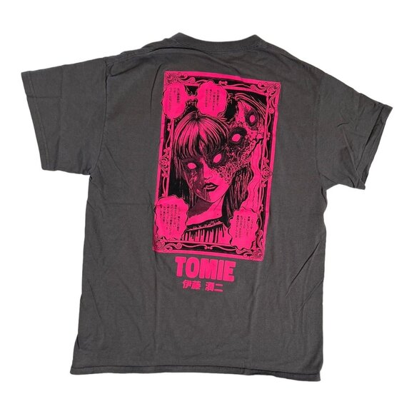 Junji Ito Collection Crunchyroll T-Shirt Size L Short Sleeve Tomie Graphic Black - Picture 3 of 10